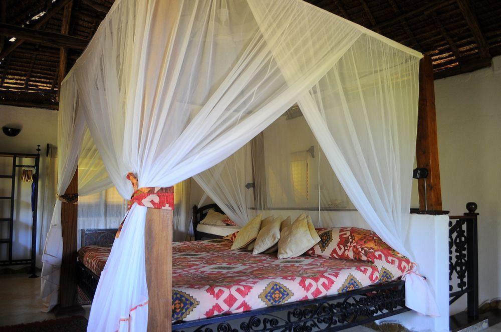 Kinasi Lodge Utende エクステリア 写真